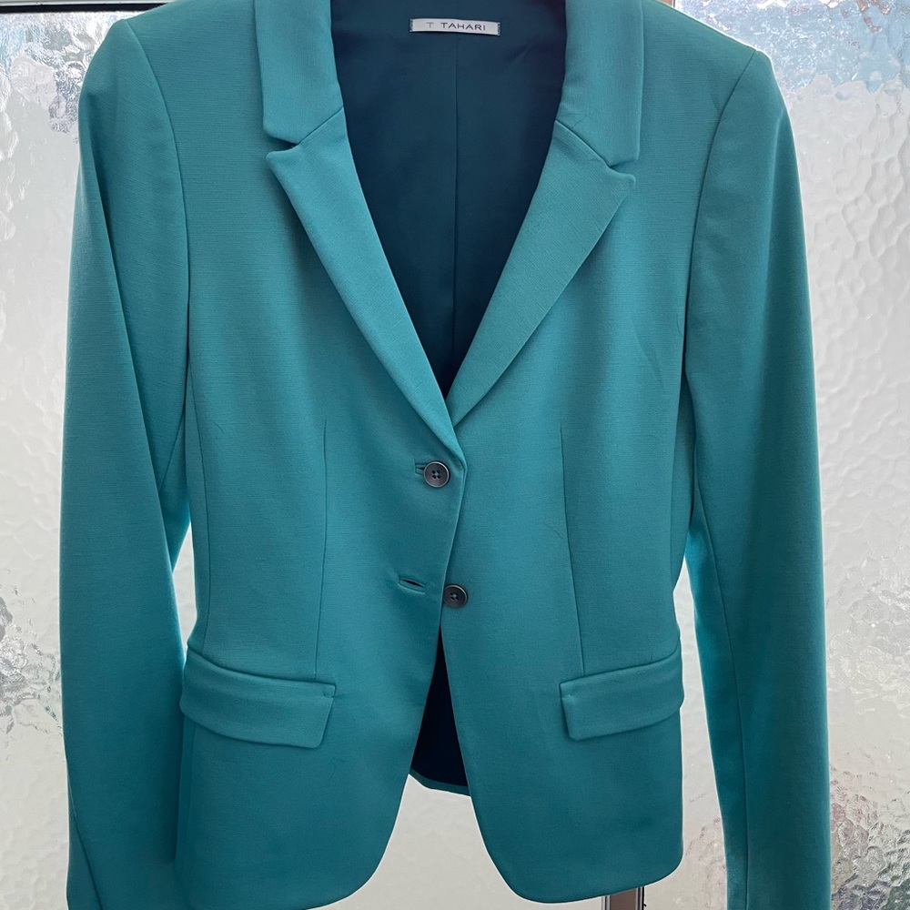 Tahari Womens Blazer blue size 2